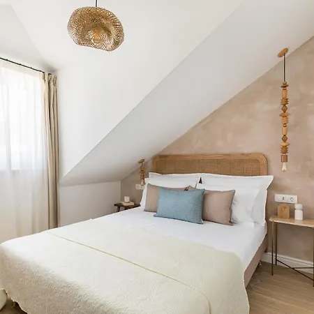 Old Town Experience, Sea View, Center&beach, 2bthr Apartmán